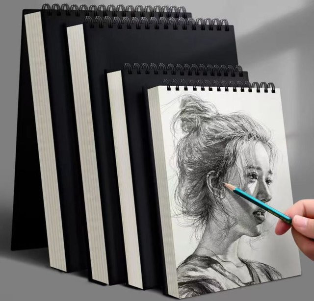 Skizzenbuch A6 mit 30 Blatt dickem, säurefreiem Zeichenpapier, spiralgebunden und umweltfreundlich - Bild 1
