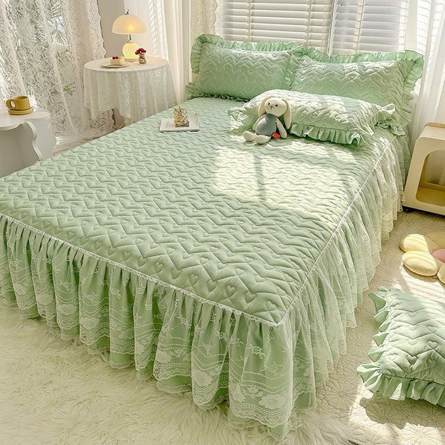 Your Warm Home Bettwäsche-Set aus Baumwolle mit Spitze im Prinzessinnen-Stil, Tagesdecke und Spannbettlaken, Farbe: Grün, B/T: 180 x 220 cm - Bild 1