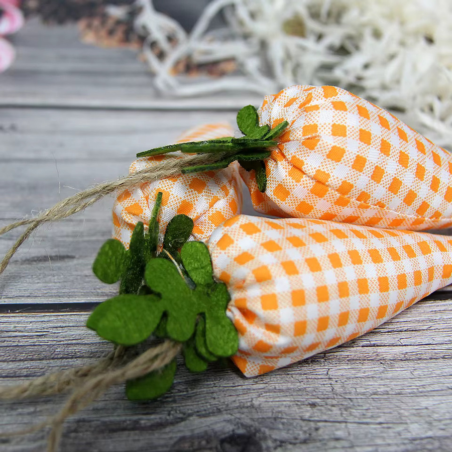 Tissy Ostern Karotten Hängende Ornamente aus Textil in Orange für DIY Deko und Kinder Handwerk, 3er Set - Bild 2