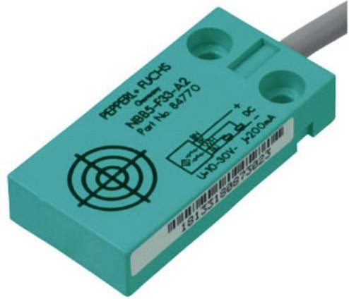 Pepperl+Fuchs Induktiver Sensor NBB5-F33-E2 084620 PNP bündig montierbar in Grün - Bild 1
