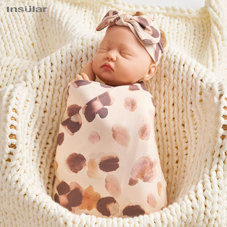 3-teiliges Baby Decken-Set aus atmungsaktiver Baumwollgaze und Polyester für den Sommer, Swaddle Wrap und Handtuch, mehrfarbig und grün - Bild 1