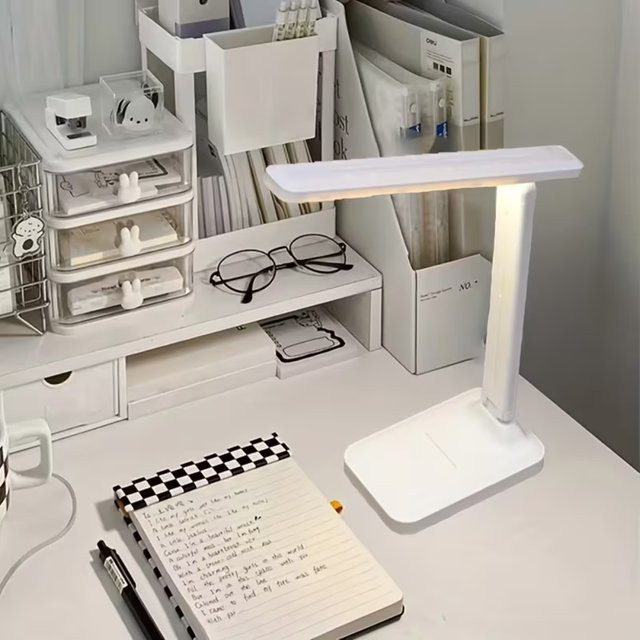 Leclstar LED Schreibtischlampe in Weiß mit Touch-Steuerung, dimmbar und USB-Anschluss, faltbare Leselampe für Home Office und Studium - Bild 1