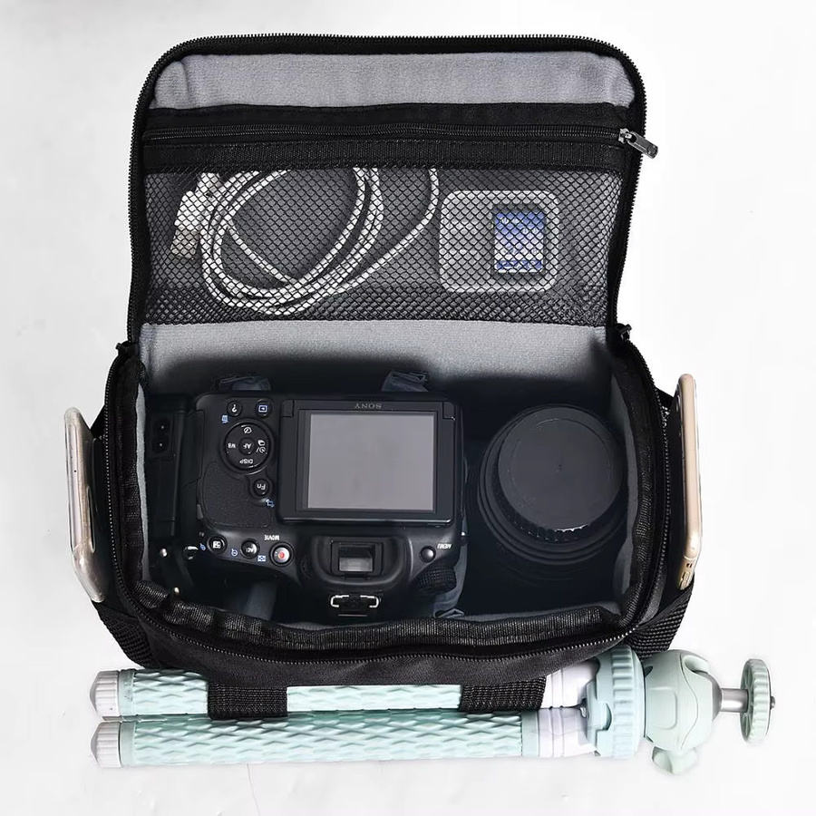 Fosoto DSLR Kameratasche in Schwarz mit wasserdichter Abdeckung und Stativhalterung für Canon, Nikon und Sony - Bild 2