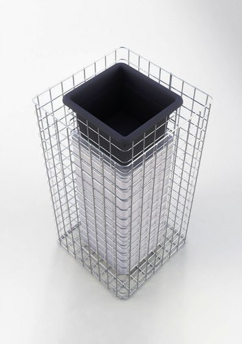 Gabiona eckige Blumensäule aus feuerverzinktem Stahl in Silber, H: 82 cm, B: 42 cm, T: 42 cm - Bild 1