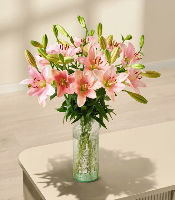 BLUME2000 Lilien pink Bunch 5 Stiele - Bild 1