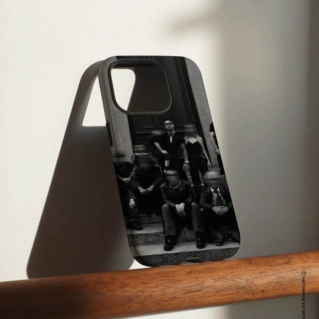 C-Capo Plaza Handyhülle für Apple iPhone 17 16 15 14 13 12 Pro Max Plus in Weiß mit glänzender HD-Doppelschicht-Flüssighartschale - Bild 1