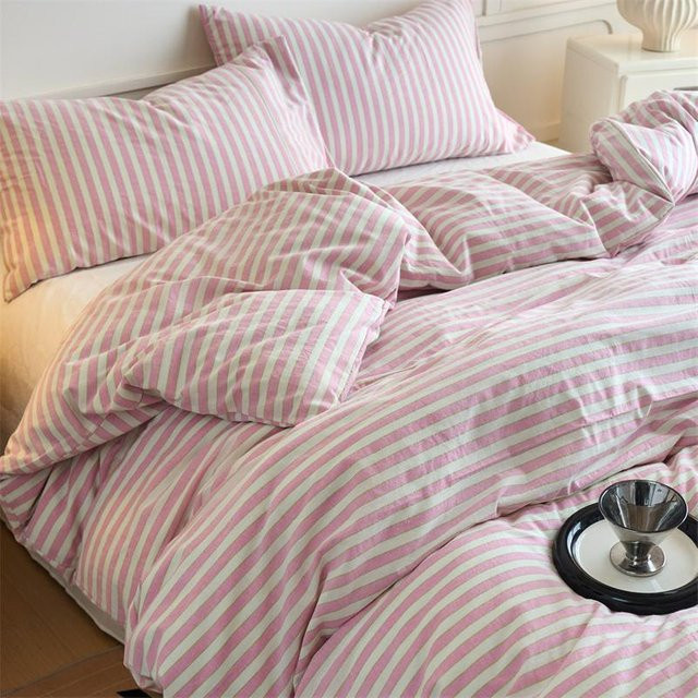 Bin Chi Textiles 3-teiliges Bettwäscheset aus 100% Baumwolle mit Streifendesign in Pink, bestehend aus 1 Bettbezug und 2 Kissenbezügen, B/H: 150 x 210 cm - Bild 1
