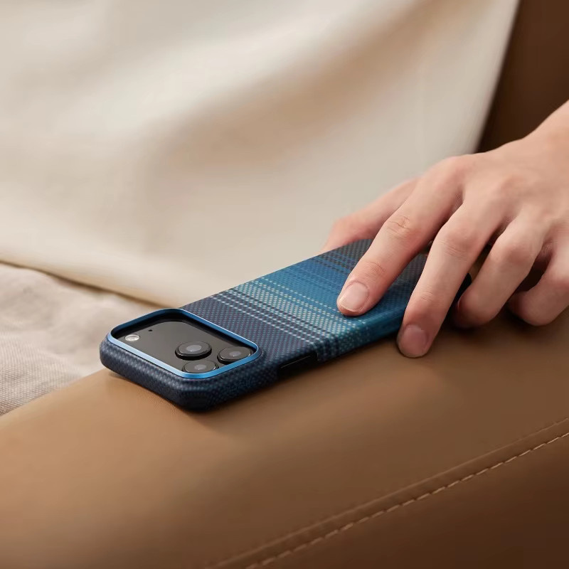PITAKA Kevlar Wireless Charging Back Cover Case für iPhone 17 Air in Blau - Bild 2