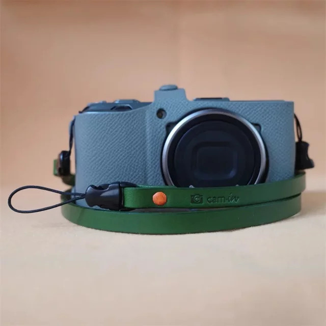 Handgefertigtes Retro Kamera-Umhängeband aus Rindsleder für Ricoh GR in Schwarz - Bild 1