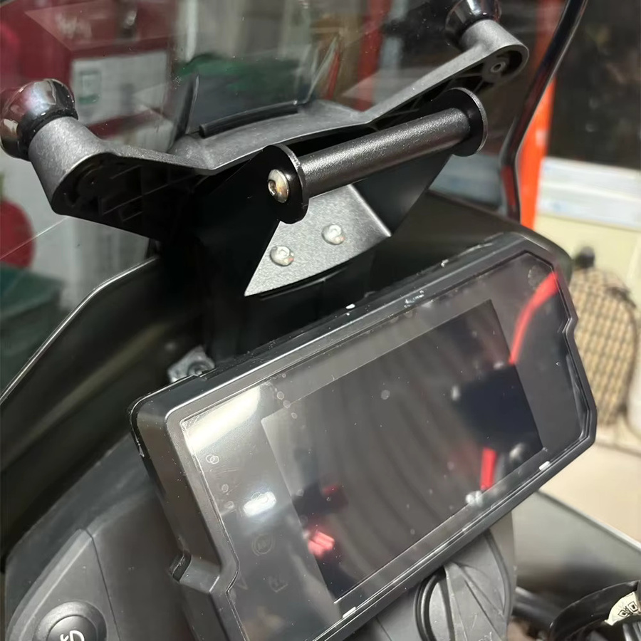 Smartphone und GPS Halterung für Husqvarna Norden 901 (2022-2023) in Schwarz - Bild 2