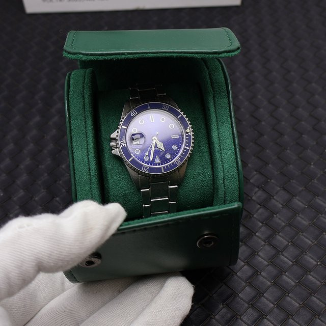 DOKW Reiseetui für eine zylindrische Kunstlederuhr, Edelstahl - Bild 1