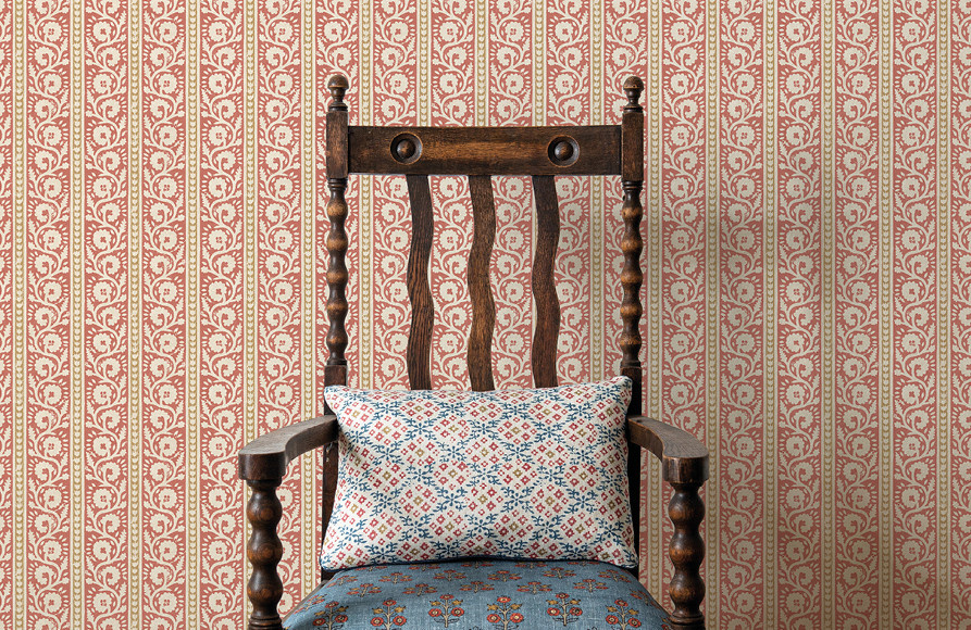 GP & J Baker Tapete Bibury Botanical Floral Non-Woven in Rot und Sand - Bild 1