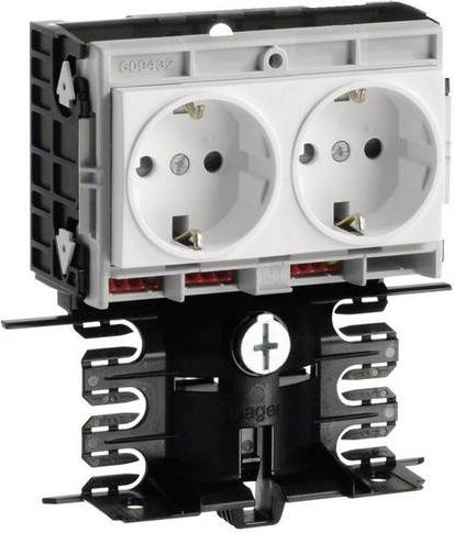 Hager Steckdosencontainer für Elektro-Sockelleisten Weiß - Bild 1