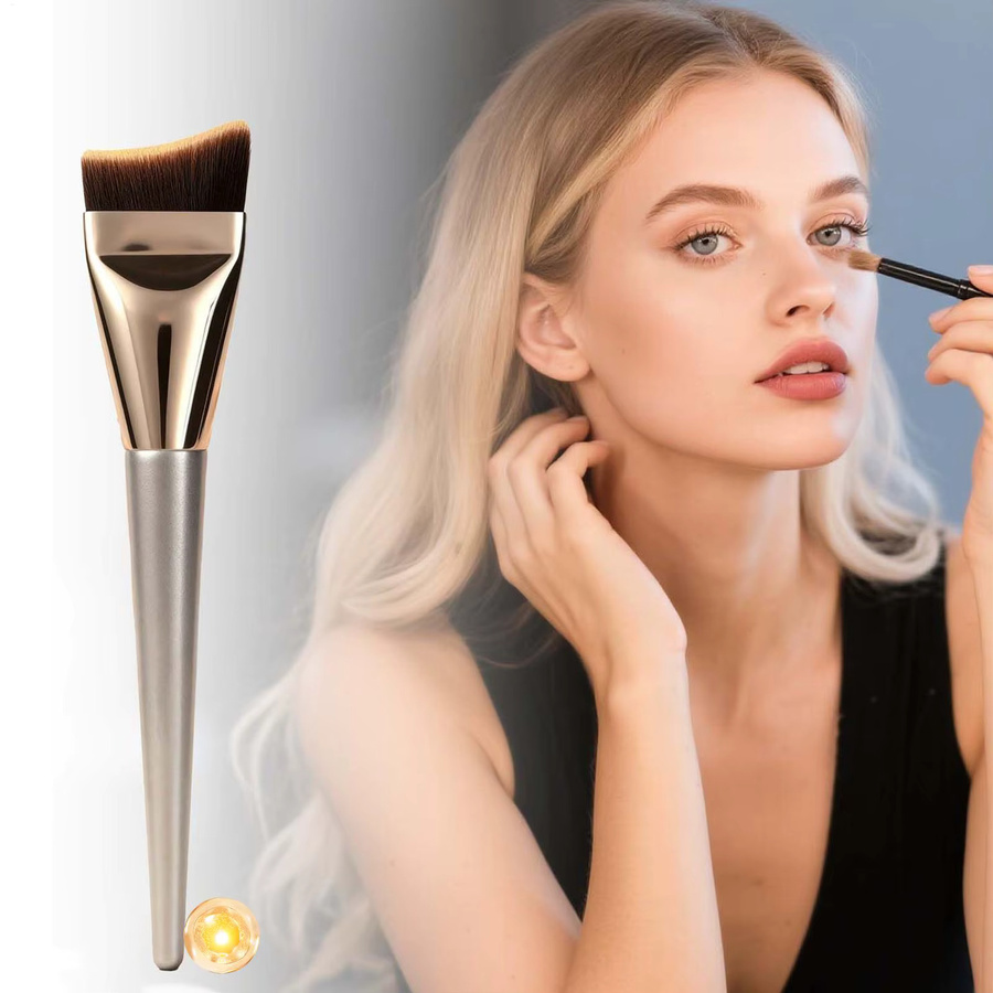 Abgewinkelter Foundation-Pinsel mit Flachkopf für Flüssig-Make-up - Bild 4