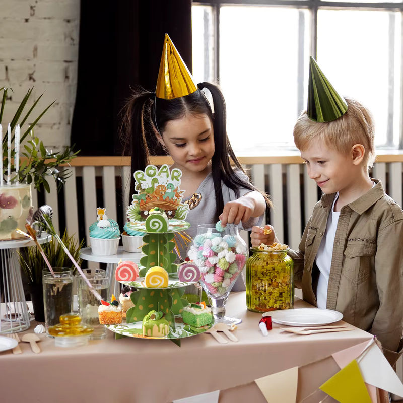 Wayfun Cartoon Dinosaurier Kuchenständer aus Papier in Grün für Kinder Geburtstage und Safari Partys - Bild 3