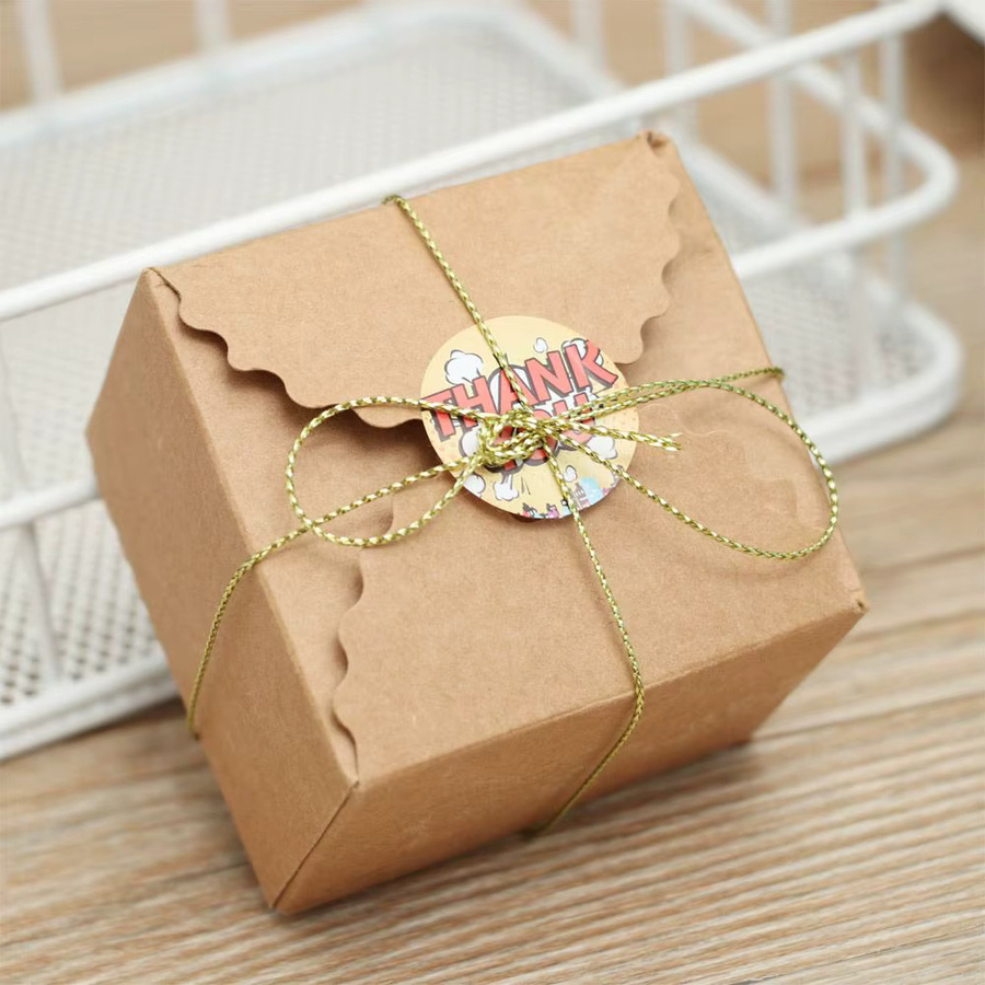 Goldenes Metallic Bindeseil für Geschenkboxen und Weihnachtsdeko, 20 Meter Verpackungsschnur - Bild 3