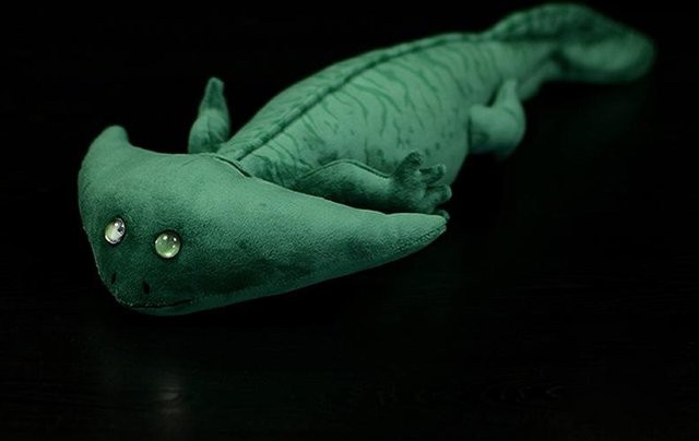 Diplocaulus Weiches Kuscheltier, grün, 50cm, ab 18 Jahre - Bild 1