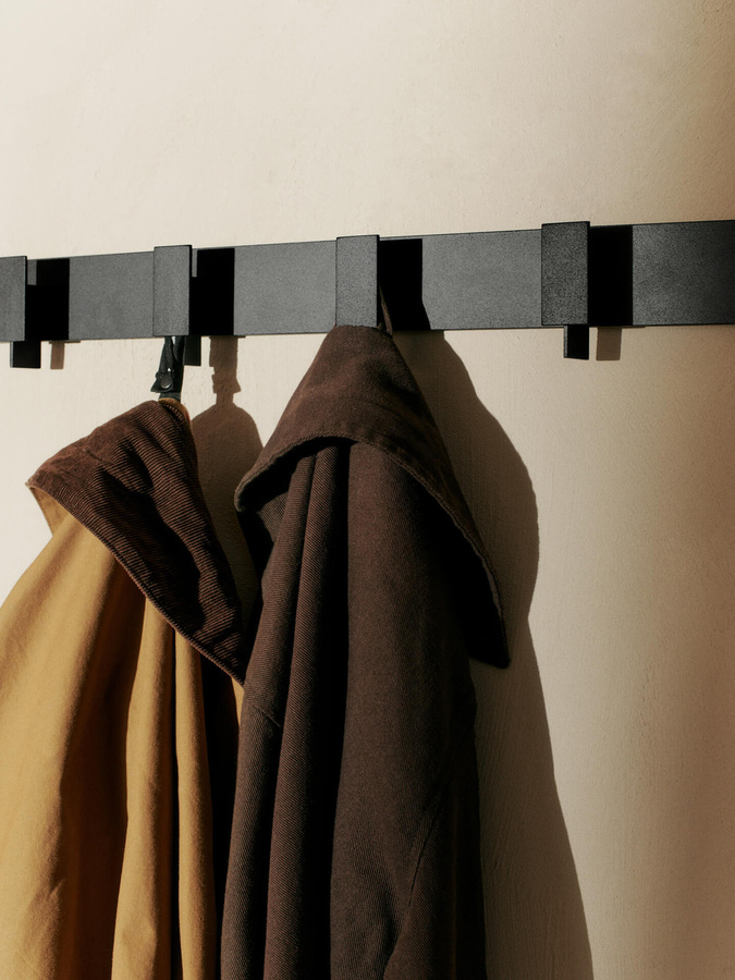 Ferm Living Lager Wandgarderobe aus Eisen in Schwarz pulverbeschichtet - Bild 3