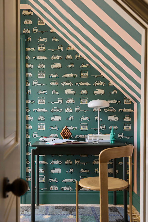 Little Greene Tapete Road Trip Pleat mit Tiermotiven im Vintage-Stil für das Kinderzimmer - Bild 1