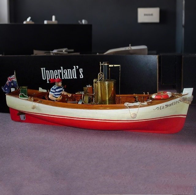AT 99 MODEL RC-Schiffmodell Bausatz, 1/9 Maßstab, Holz, ferngesteuert - Bild 1