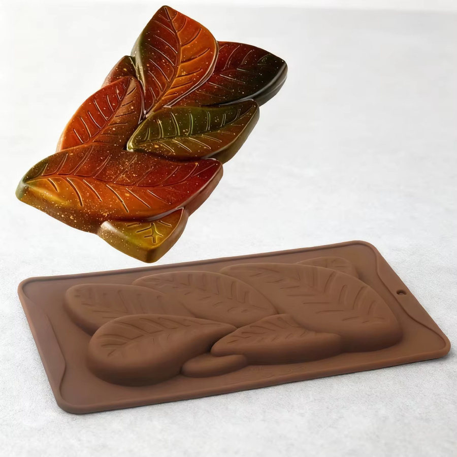 Meibum Silikonform für Schokolade und Gebäck mit Blumen- und Blattdesign in Lila und Braun - Bild 2