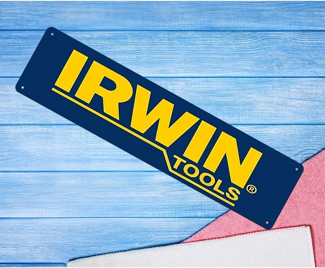 IRWIN Vintage-Wandtafel aus Metall mit englischer Beschriftung, B/H: 40,64 x 10,16 cm - Bild 1
