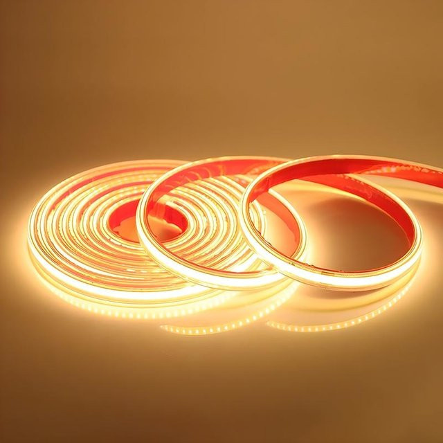 Yongkomo COB LED Streifenlicht Warmweiß, 2m, IP65 Wasserdicht mit EU Netzstecker und Kleber - Bild 1