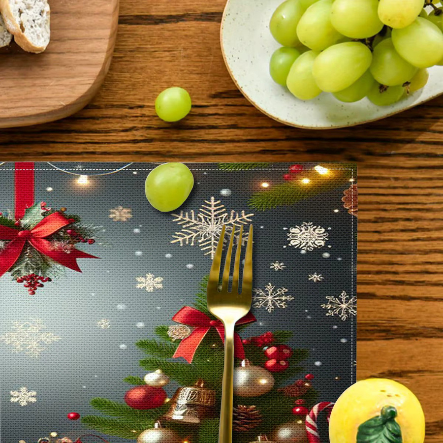 VIKAMA 4-teiliges Set wasserdichte Tischsets mit Weihnachtsmotiv zur Tischdekoration für Feiertage und Familienfeiern - Bild 3