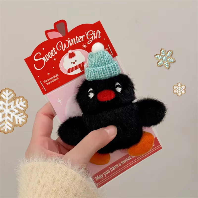 Flauschige Pinguin-Kopfhörerhülle für Apple AirPods 4, 3 und Pro 2 in Schwarz - Bild 2