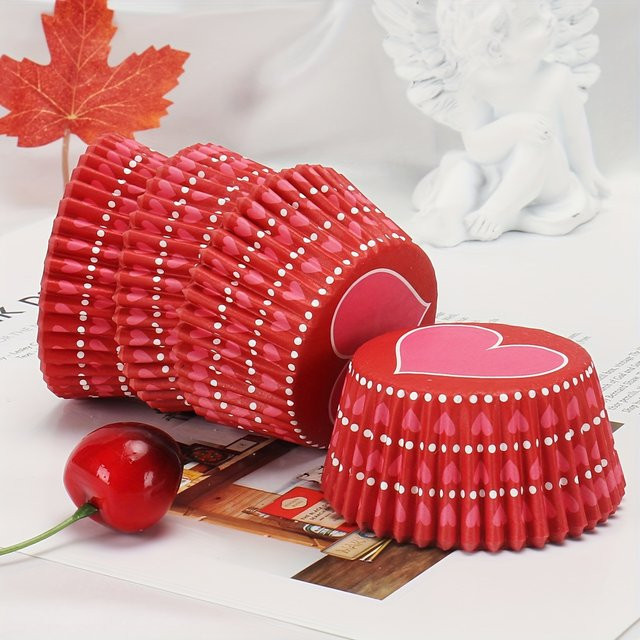 100 Stück Rote Herz Cupcake Liner aus PVC für Valentinstag, Hochzeit und Party - Bild 1