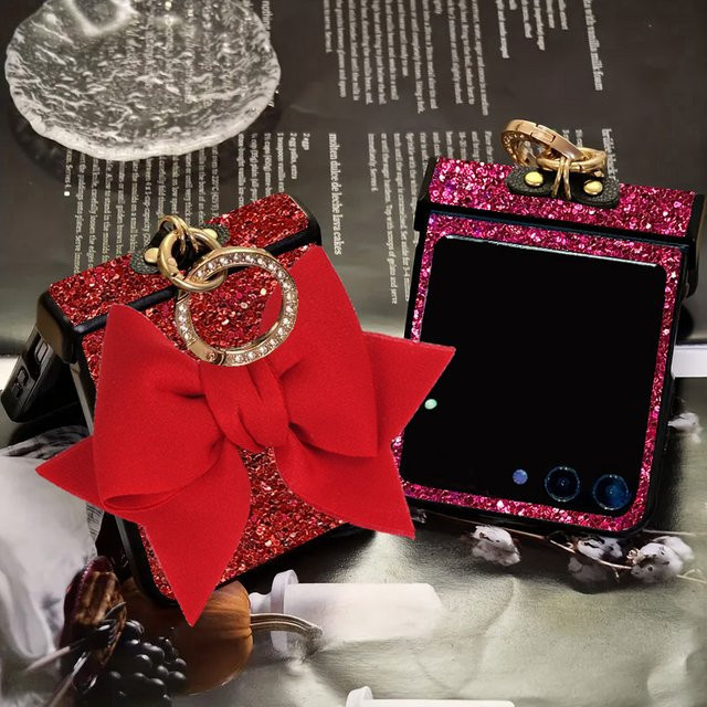 Glitzernde Handyhülle mit Strass-Diamantschnalle und 3D-Strick-Schleife für Motorola Razr 50 60 70 Ultra in Rot - Bild 1