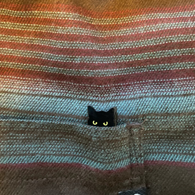 LIYAN Brosche, schwarze Katze, Emaille, Metall, Unisex - Bild 1