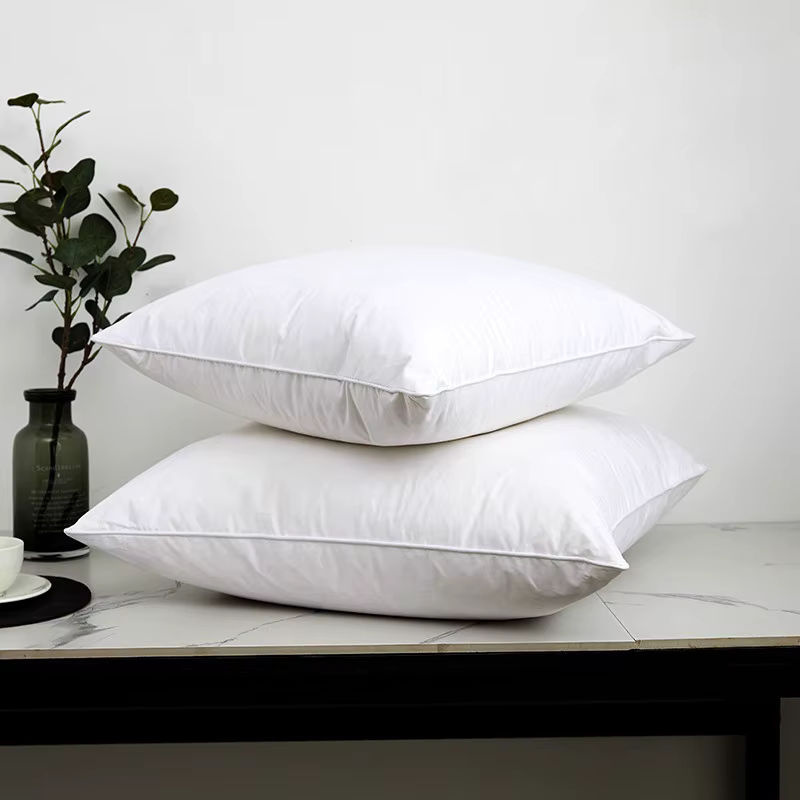 IvaRose HOME TEXTILE Kissen mit weichem Polyester-Füllstoff als Feder-Alternative, Weiß - Bild 3