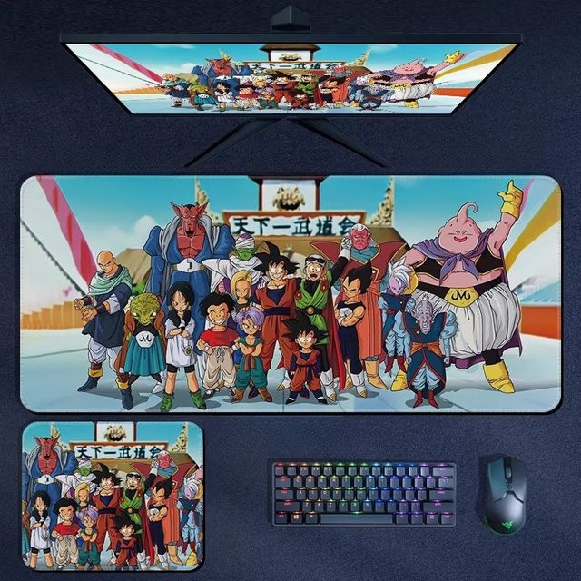 Bandai Dragon Ball Mauspad aus Leder mit Son Goku Motiv in Multicolour, Übergroße Schreibtischunterlage im Anime-Design - Bild 1
