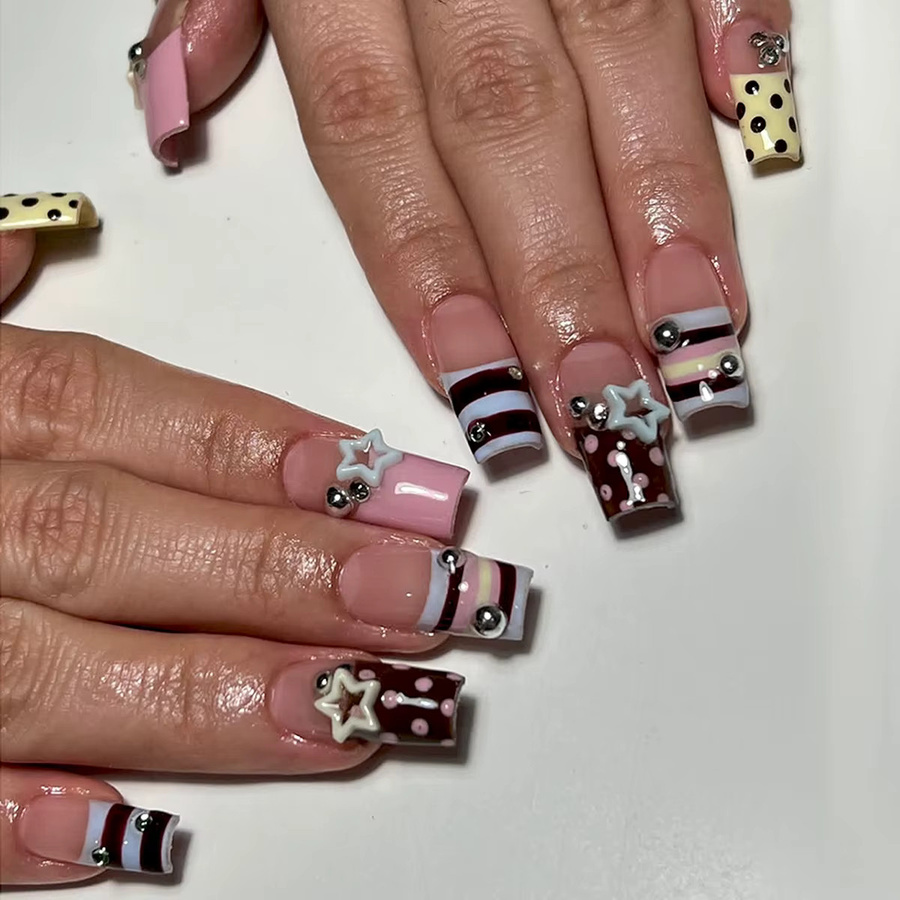 YADORNOS Press On Nails, Blau Braun Streifen, 24 Stück, Glänzend - Bild 2