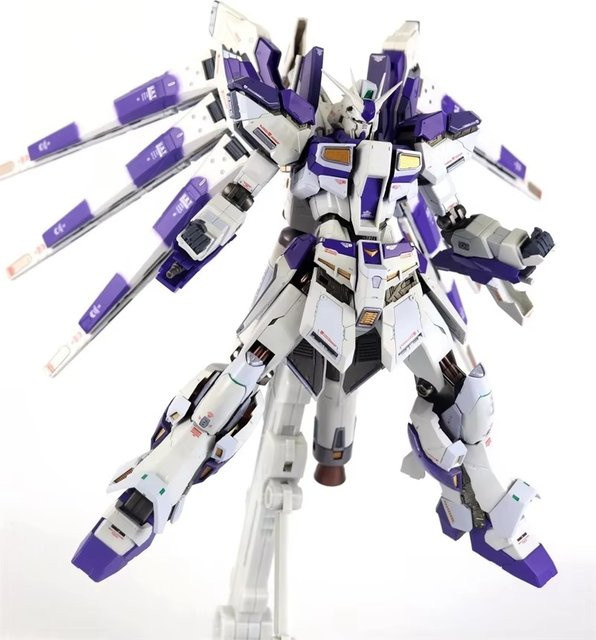 Daban MG RX-93-V2 Hi-Nu Mecha Bausatz, 1/100 - Bild 1