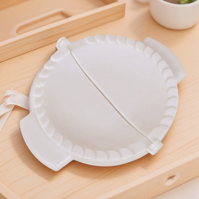 Weiße Knödelform Presse aus Kunststoff für Pierogi und Gebäck, runde Teigform zum Kochen - Bild 1