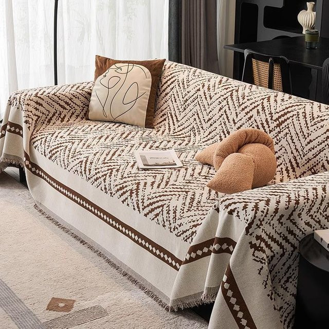 Rutschfeste Chenille Sofadecke Super Six für alle Jahreszeiten, moderner Sofaschutz mit grafischem Design, B/B: 180 x 130 cm - Bild 1