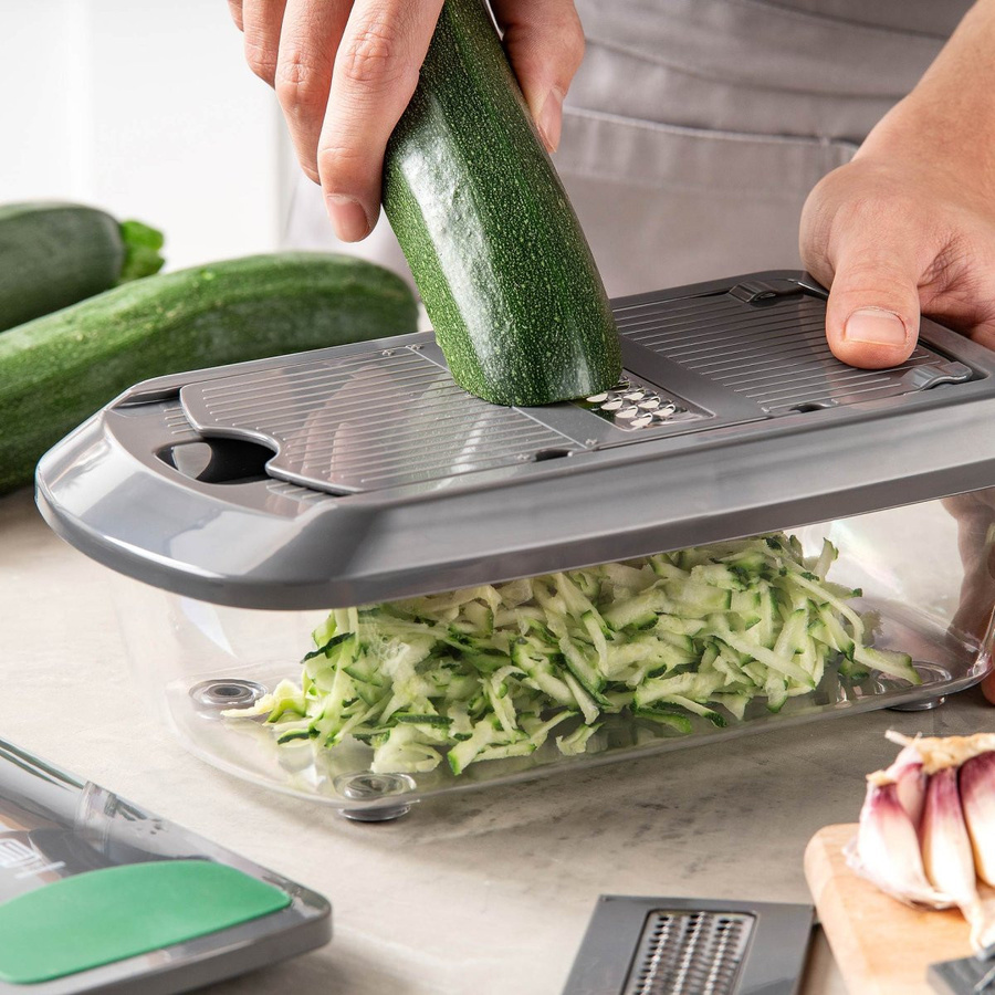 Fackelmann Gemüseschneider Mandoline Set mit 15 Teilen, Grau, inklusive Behälter und verschiedenen Klingen - Bild 2