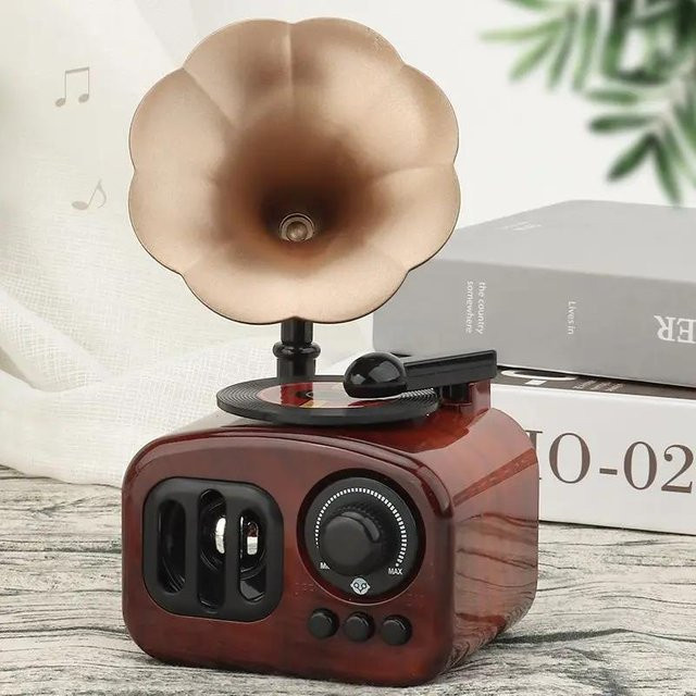 Vintage Spieluhr im Grammophon-Design von Yiran Furniture als dekorative Tischdekoration für Wohnzimmer und Büro - Bild 1
