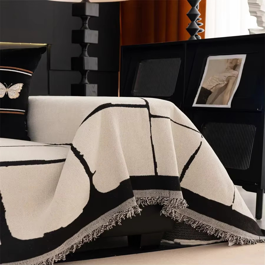 Four Seasons Universal-Sofabezug aus Stoff als rutschfestes Kissen und Deckenbezug - Bild 2