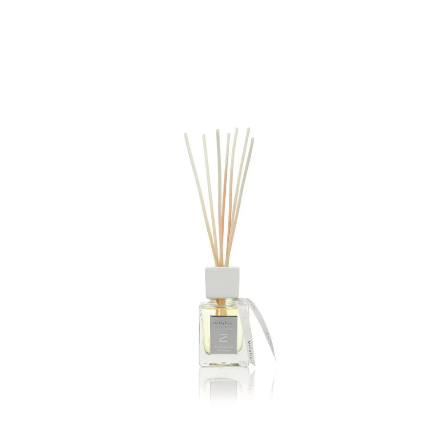Millefiori Zona Reed Diffuser Duftstäbchen Fior di Muschio mit blumigen, zitrischen und holzigen Noten 100ml - Bild 1