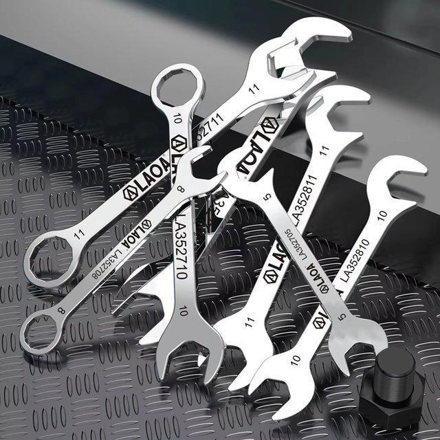 Doppel-Steckschlüssel aus Edelstahl in Silber, kombinierter Schraubenschlüssel für Autoreparatur und Haushalt, 4,5 mm bis 11 mm - Bild 1