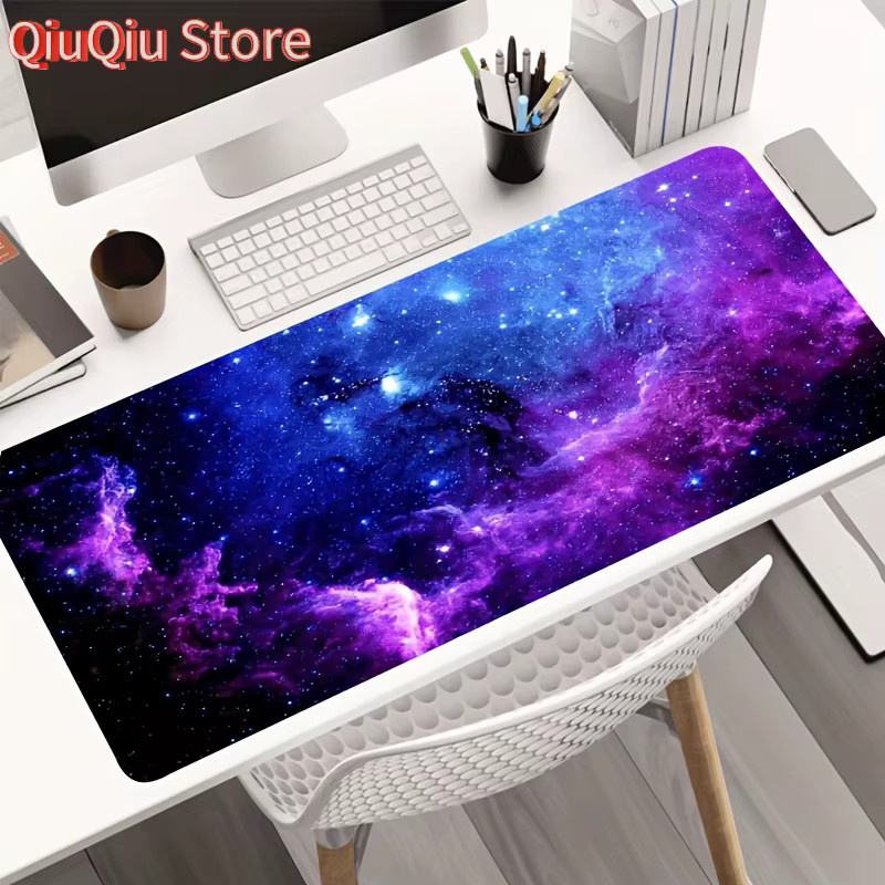 Potdemiel Gaming-Mauspad Dreamy Purple Sky in Lila mit rutschfester Gummibasis und genähten Kanten - Bild 3