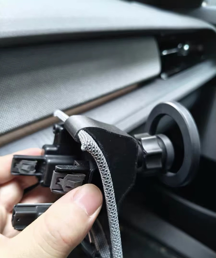 Geephong Magnetische Handyhalterung für Polestar 2 in Schwarz zur Navigation - Bild 5
