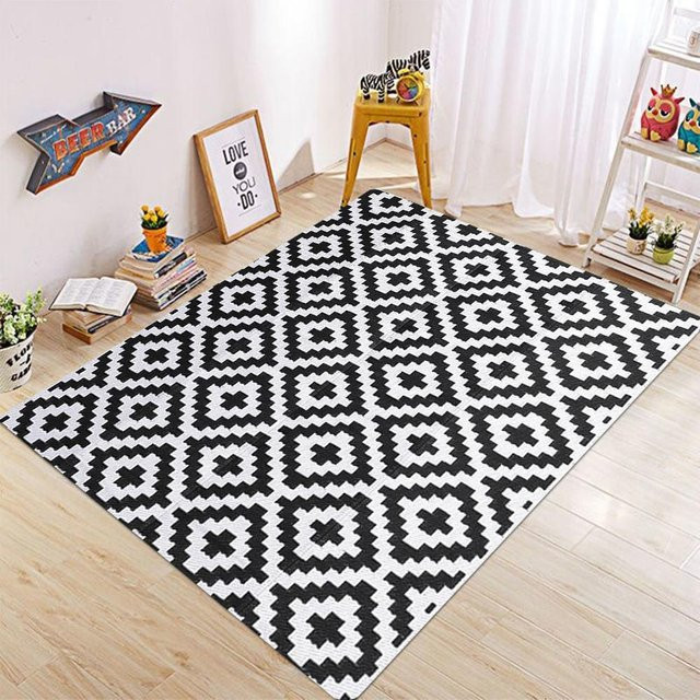Lodestar Teppich mit geometrischem Aztekenmuster in Schwarz Weiß, rutschfest und waschbar, B/T: 60 x 40 cm - Bild 1