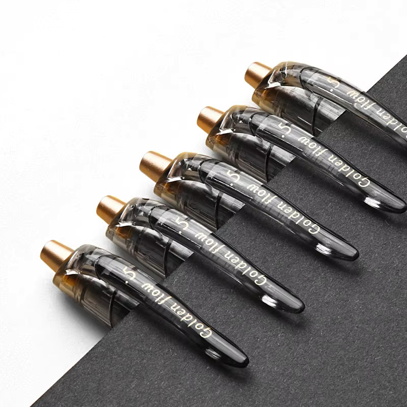 M&G Gelstift mit Druckknopf, 0,5 mm, Schwarz, schnell trocknende Tinte, ST-Spitze, nachfüllbar - Bild 2
