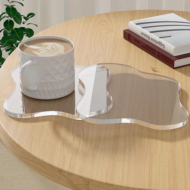 Transparenter Untersetzer aus Acryl in unregelmäßiger Form für Küche und Bar - Bild 1