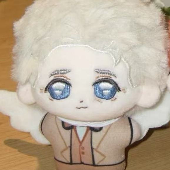 Yiran Health & Beauty Good Omens Aziraphale Crowley Plüschtier Anhänger, 10cm, ab 14 Jahren - Bild 1