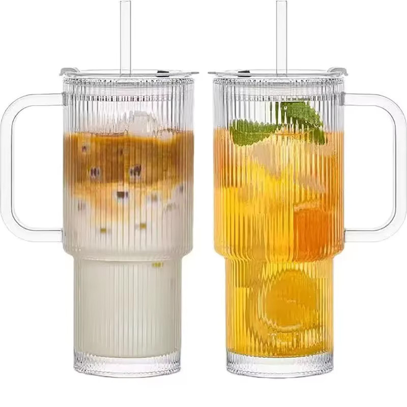 YWDL Trinkglas aus Glas mit Griff und Deckel, geripptes Tumbler-Set in Transparent, 760 ml - Bild 4